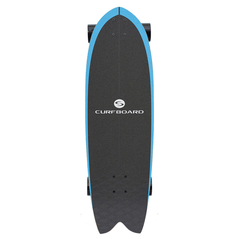 Deskorolka surfskate marki Curfboard w niebiesko-białym kolorze.